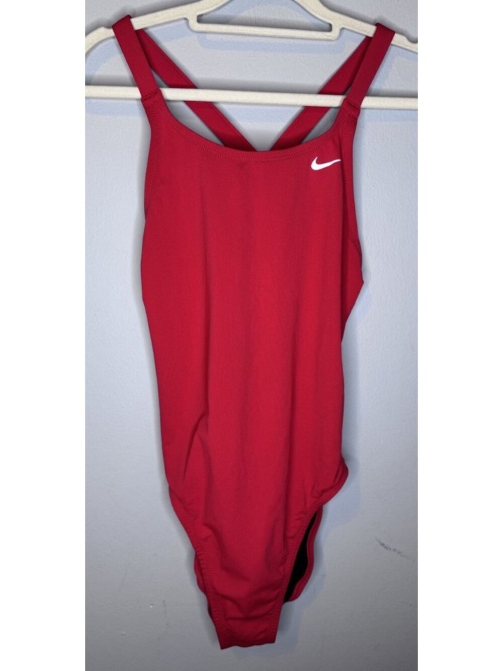 nike hydrastrong swimsuit One Piece Womens US 10 Red Racerback